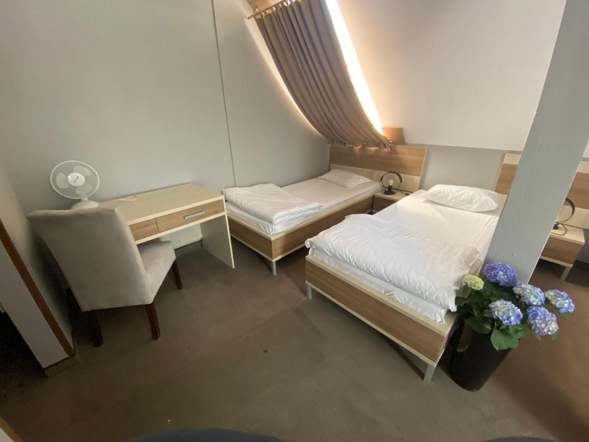 Pokoje Goscinne Teczowa Luban Ngoại thất bức ảnh